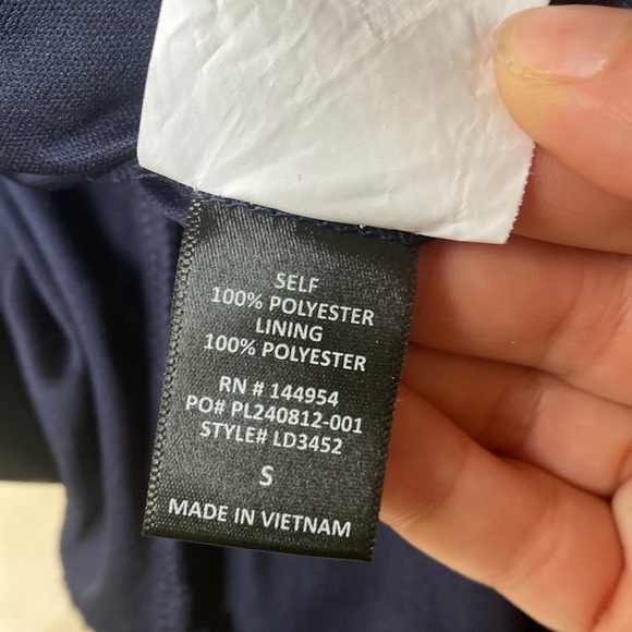 Simon’s Flocked Velvet Dress - Picture 6 of 11